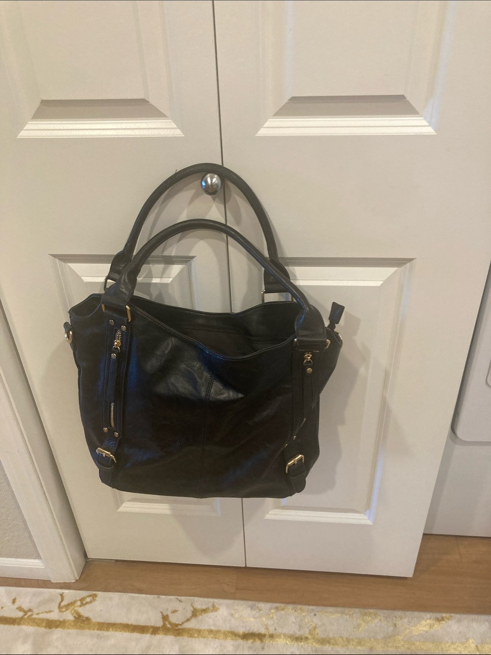 Large black tote purse - Picture 3 of 5